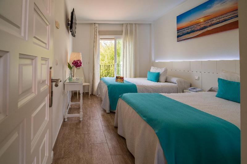Hotel Romerito Malaga Bilik gambar