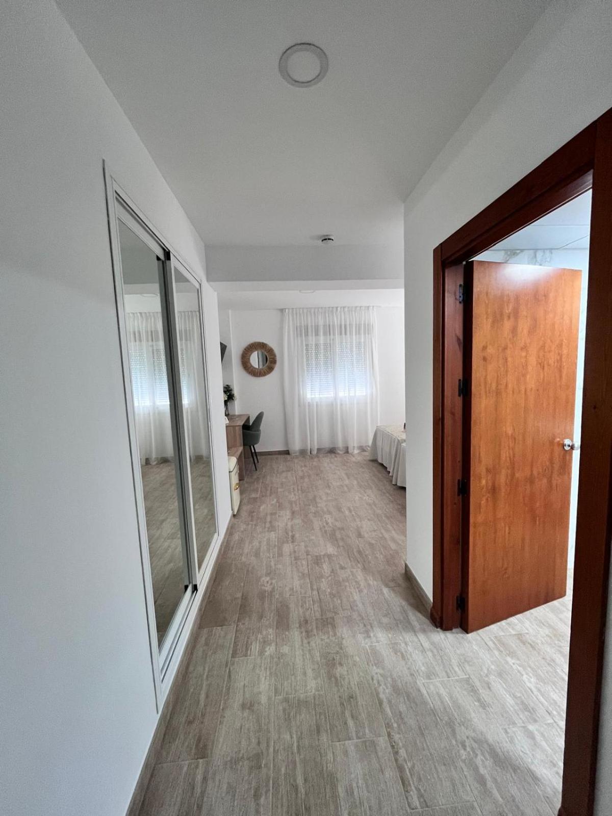 Hotel Romerito Malaga Luaran gambar