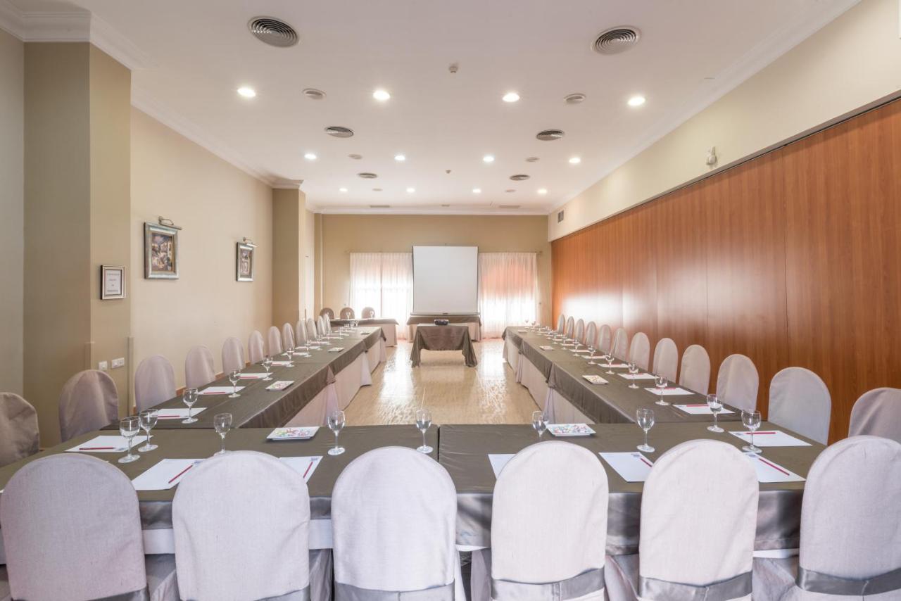 Hotel Romerito Malaga Luaran gambar